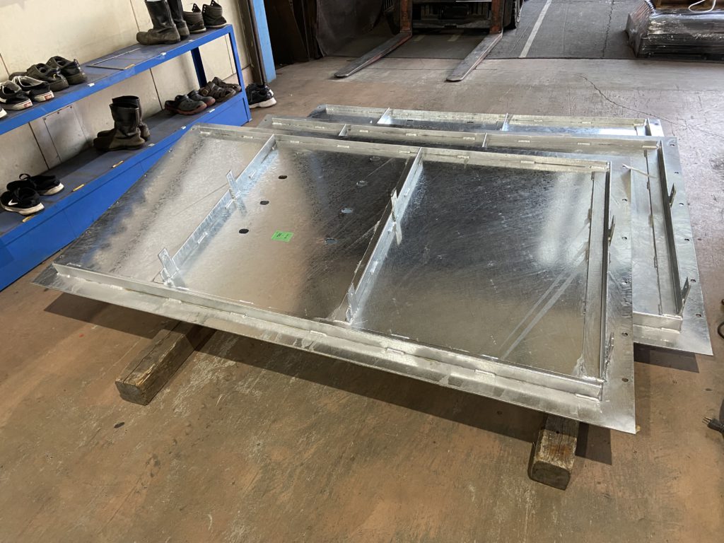 鋼製型枠